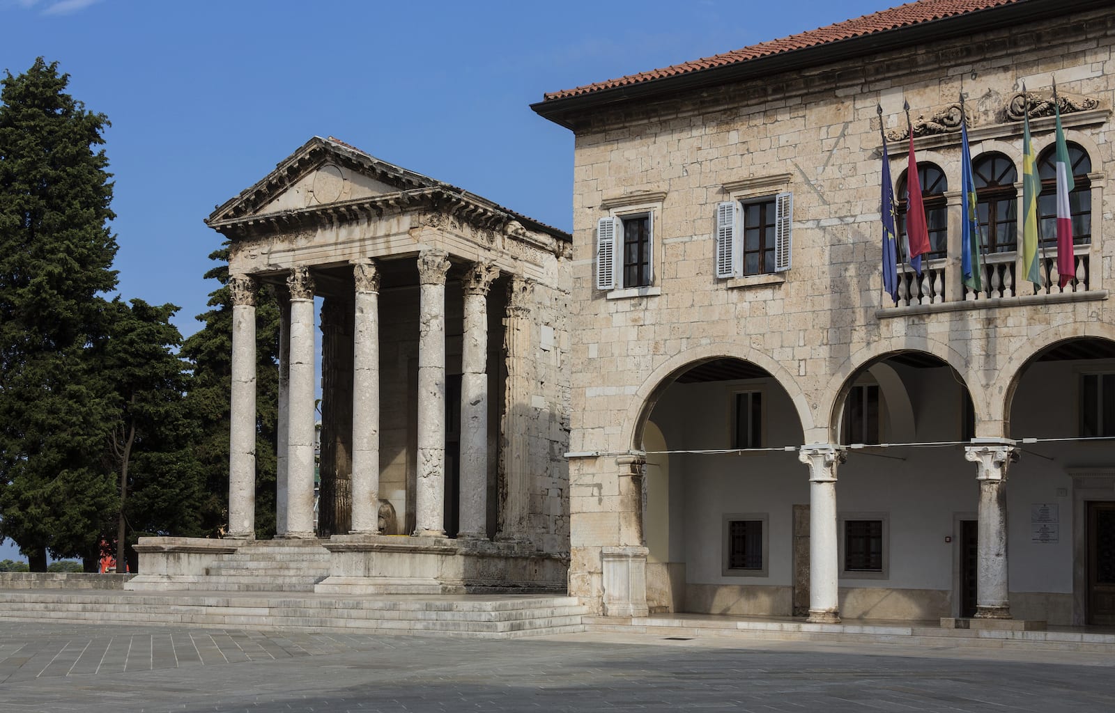 Il tempio di Augusto a Pola